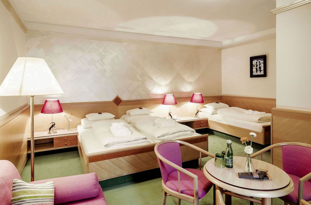 Hotel Schrofenstein 34/41