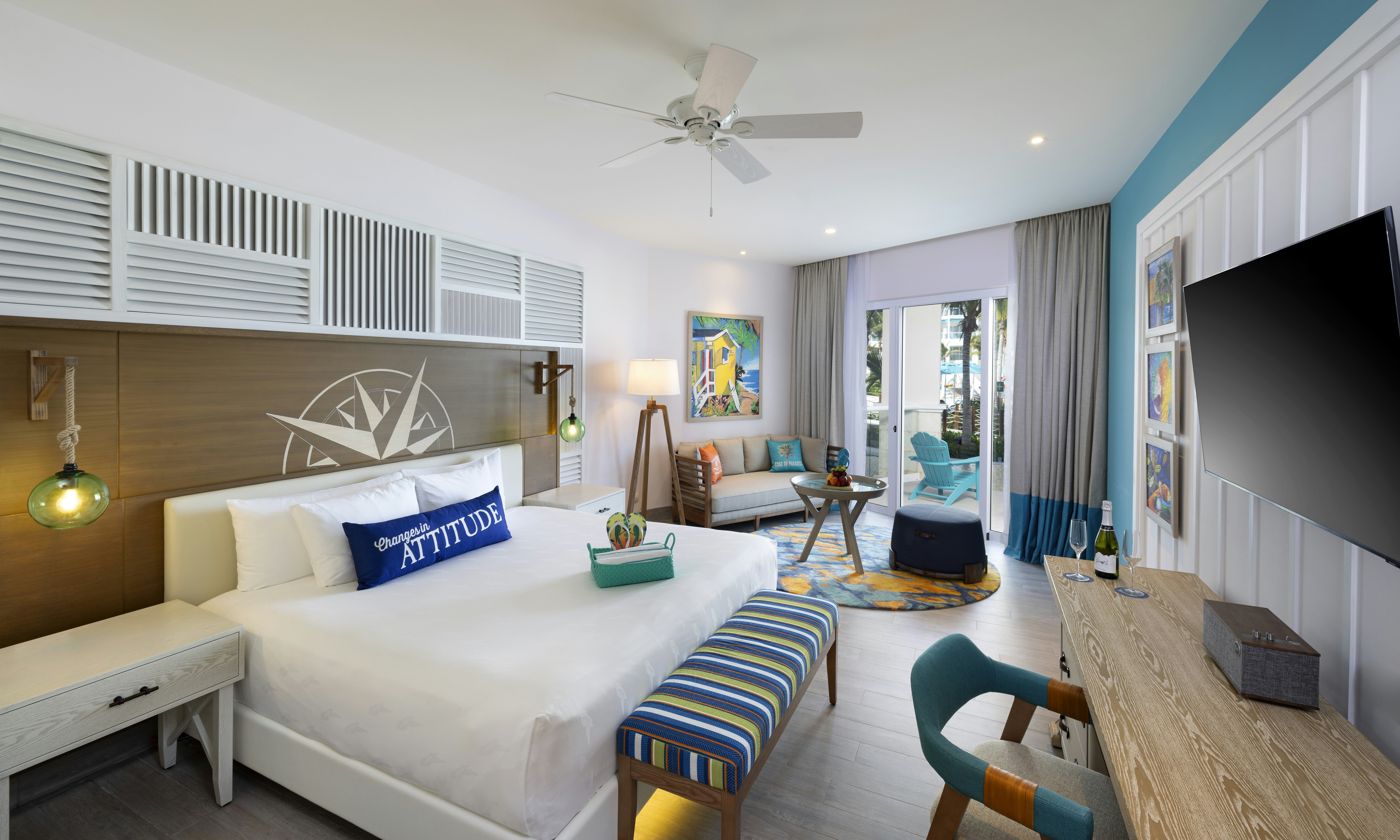 SWIM UP, PARADISE, SUITE, KING BED