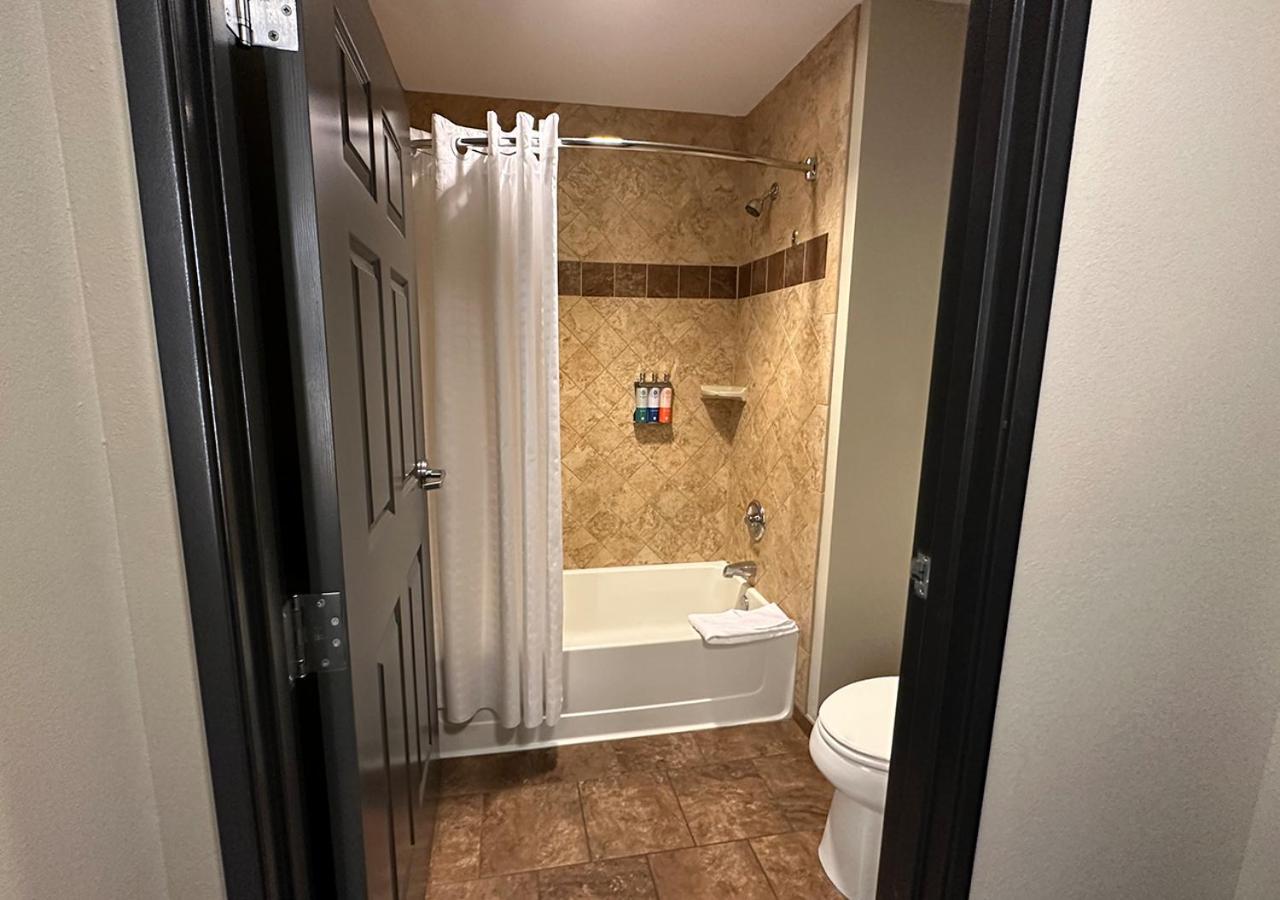 Camelback Resort 58/60