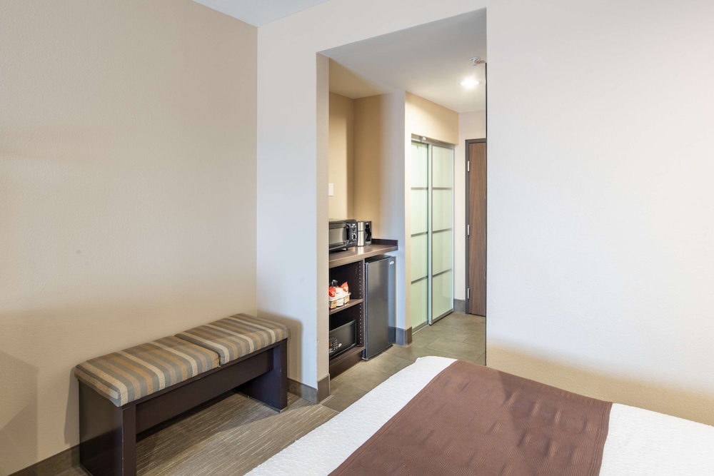 Best Western Premier Bryan College Station 17/41