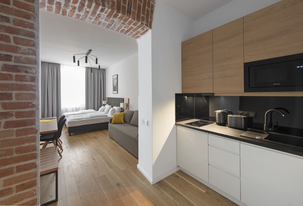 Bc29 Residence 12/37