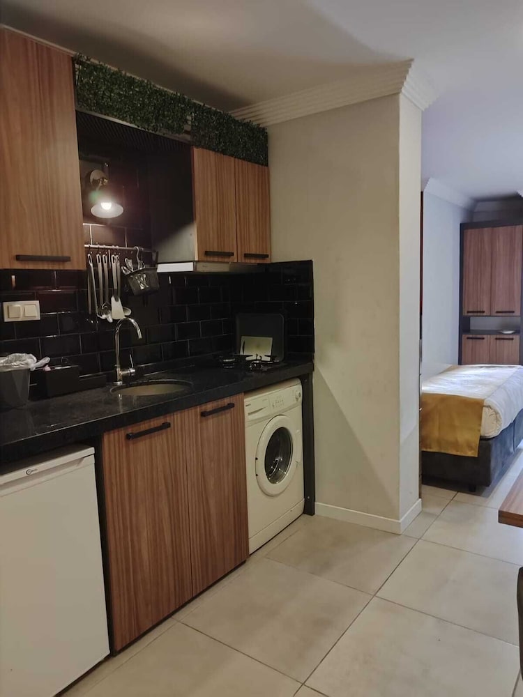 Terra Rossa Suites 5/44