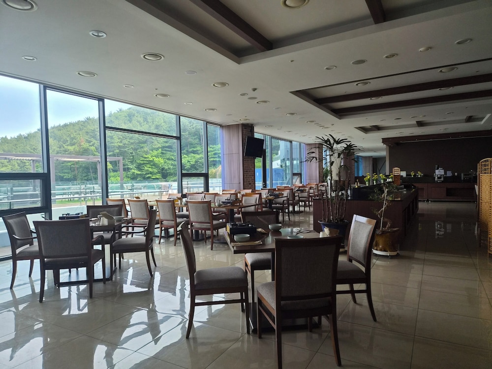 Dongwon Royal Country Club & Resort 55/71