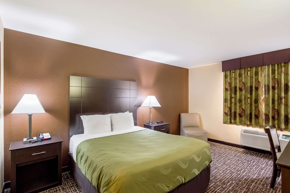 Quality Inn & Suites Caseyville - St. Louis 10/38