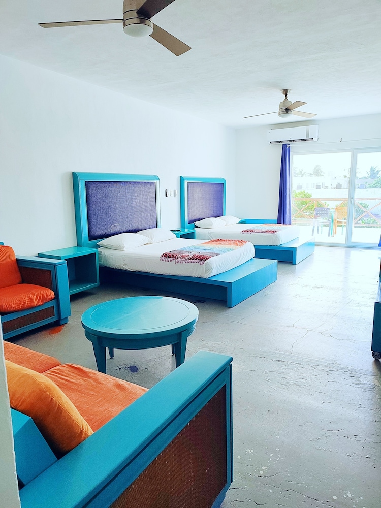 The Mint Resort Isla Mujeres 53/67