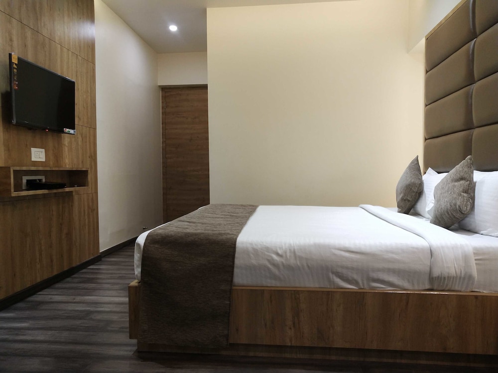 HOTEL HERITAGE DAKSHIN 21/50