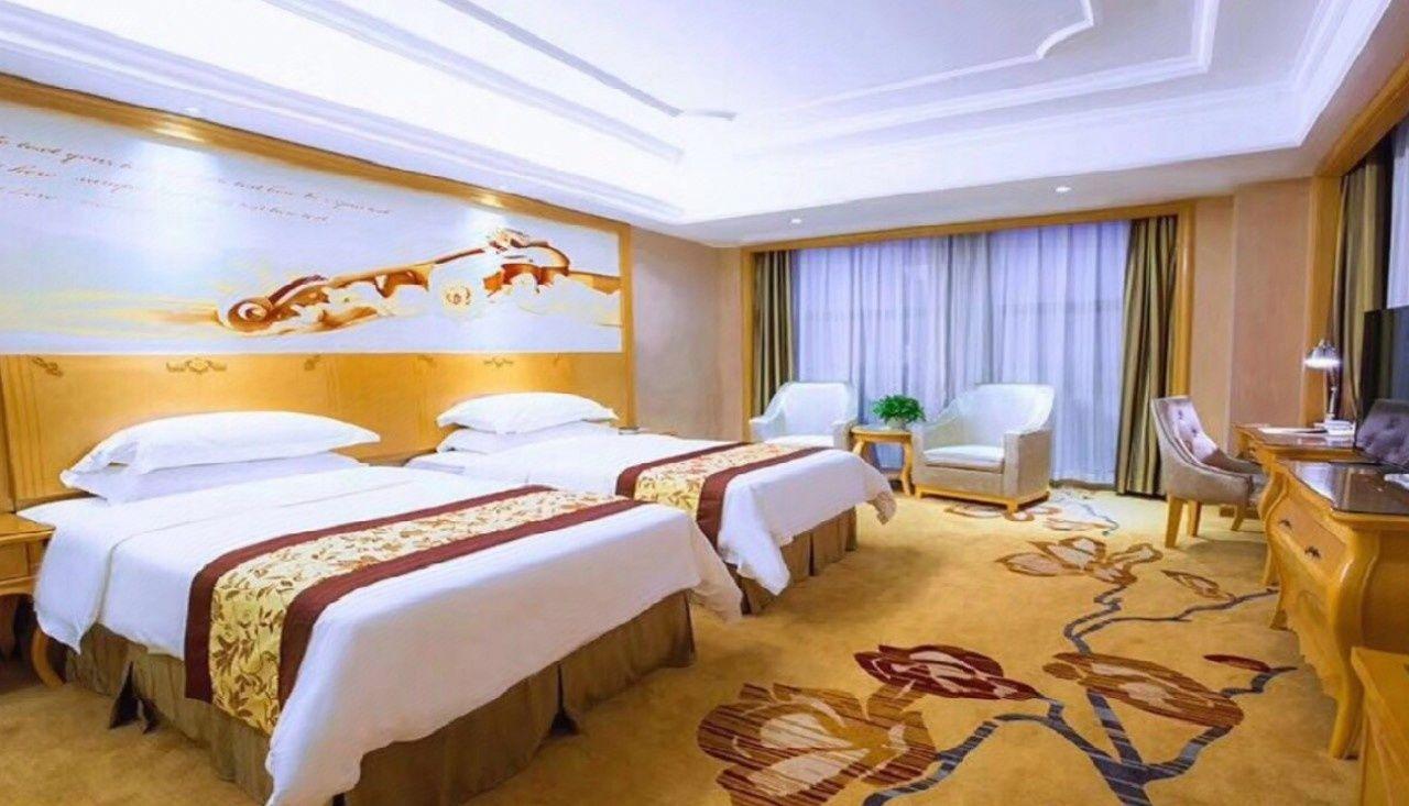 Vienna Hotel (Shanghai Gucun Park) 27/41