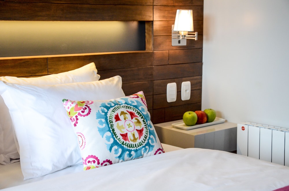 Cercano Hotel 23/72