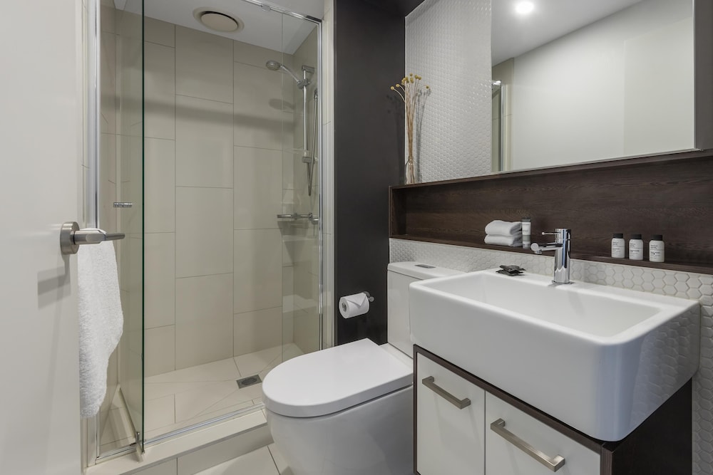 Oaks Melbourne Southbank Suites 42/47