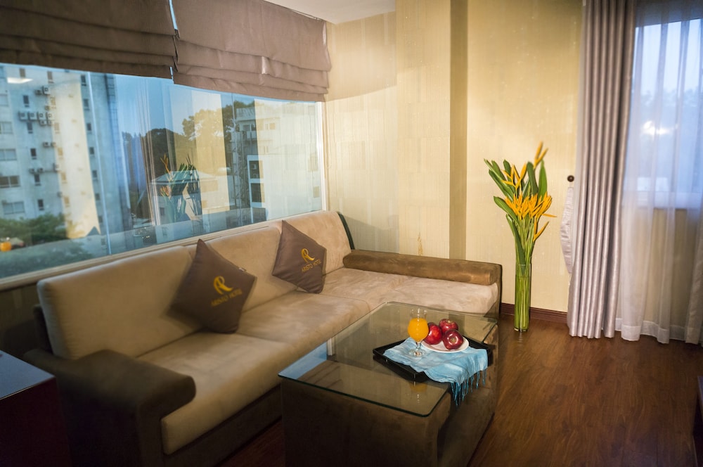 Aristo Saigon Hotel 33/50