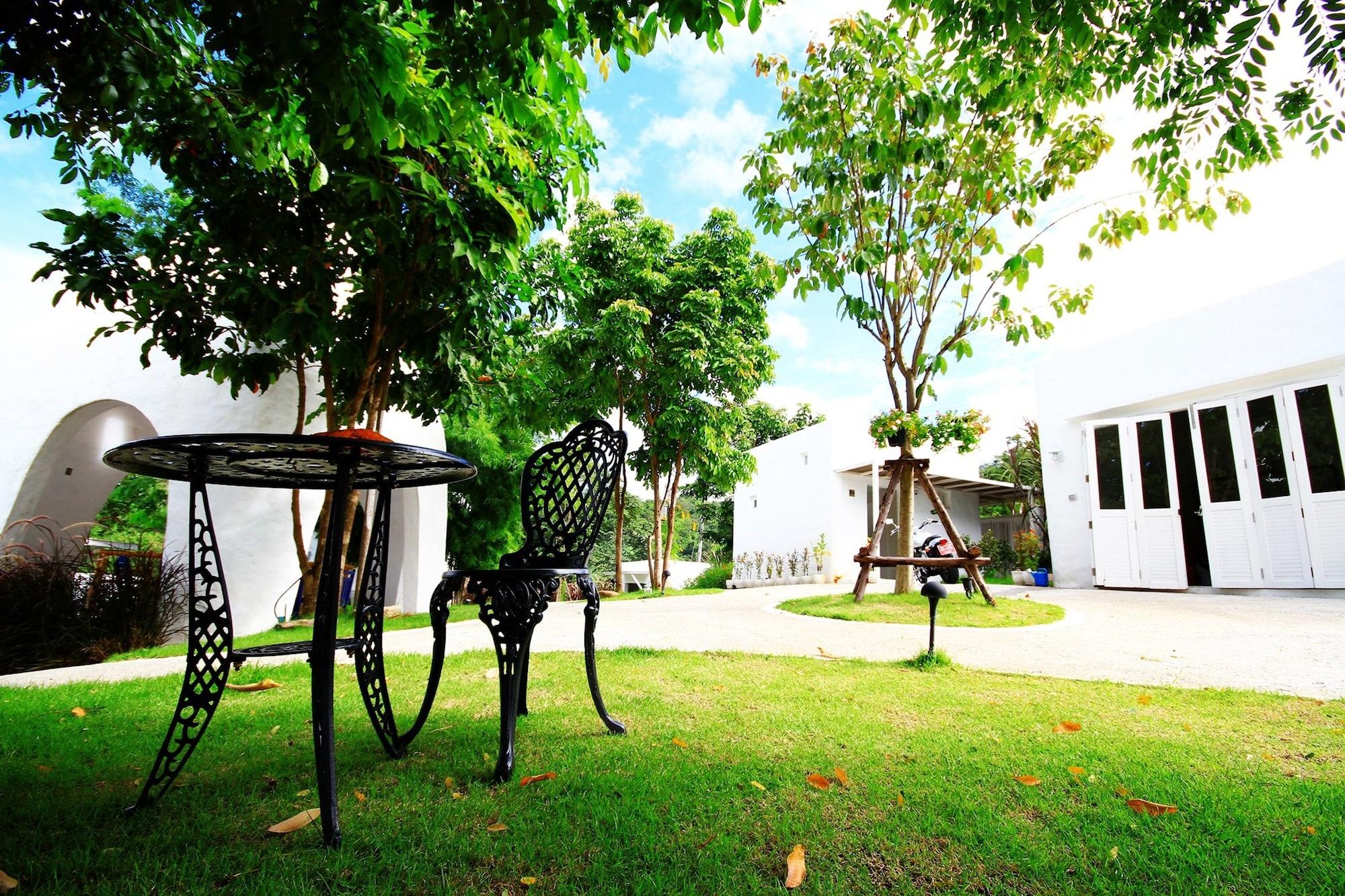Aristo Chic Resort & Farm 27/39