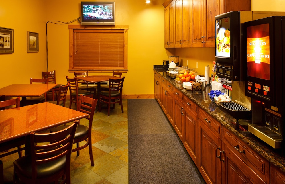 Cowboy Village Resort 53/69
