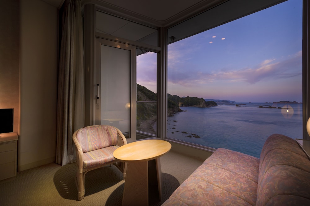 Nichinan Kaigan Nango Prince Hotel 23/68