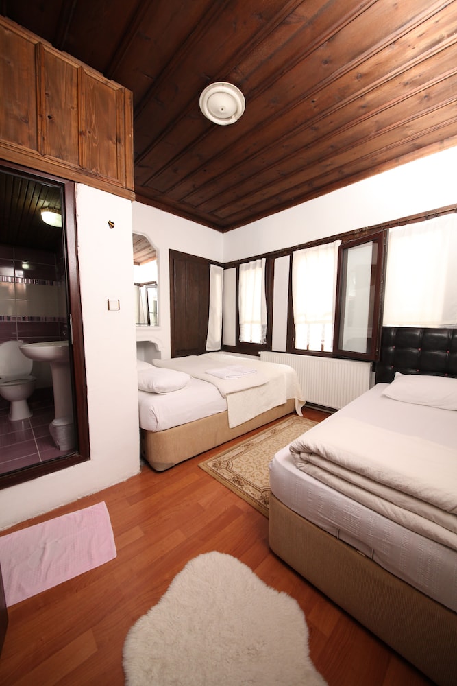 Efe Guest House 11/34