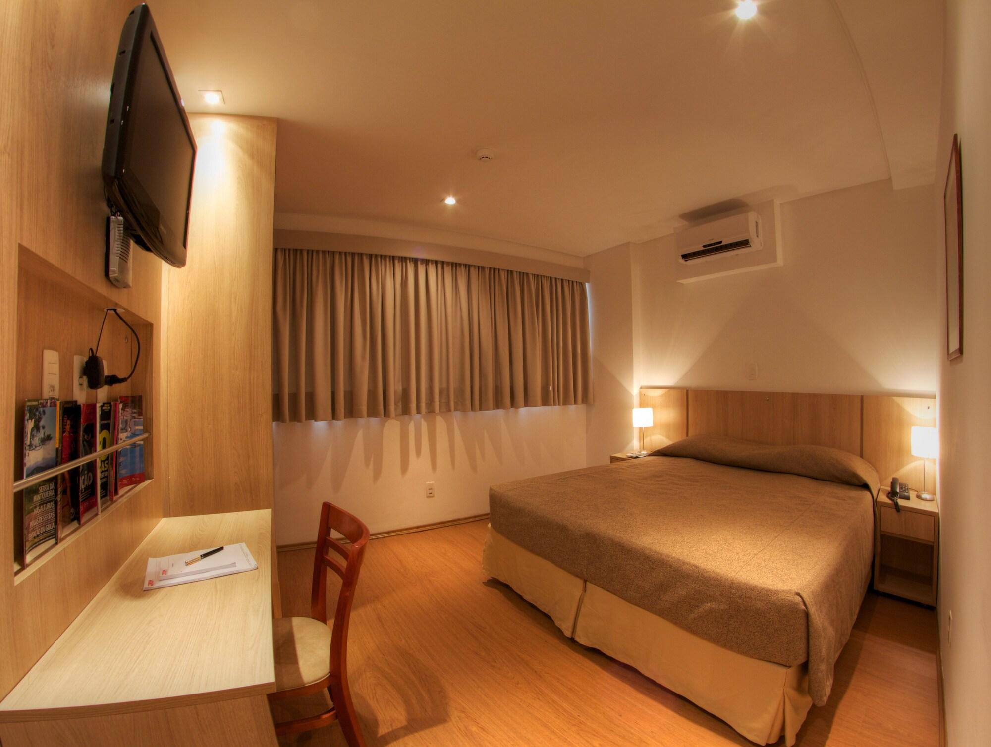 Standard, Double or Twin Bed