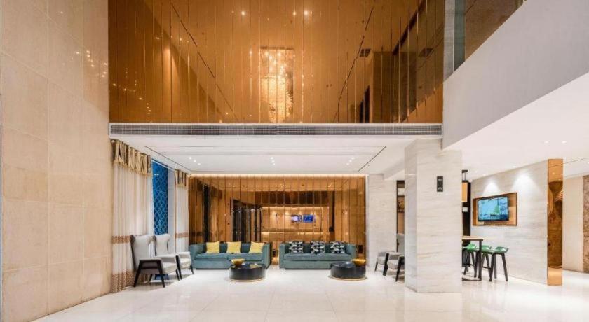 City Comfort Inn Xianning Yinquan Avenue 14/51