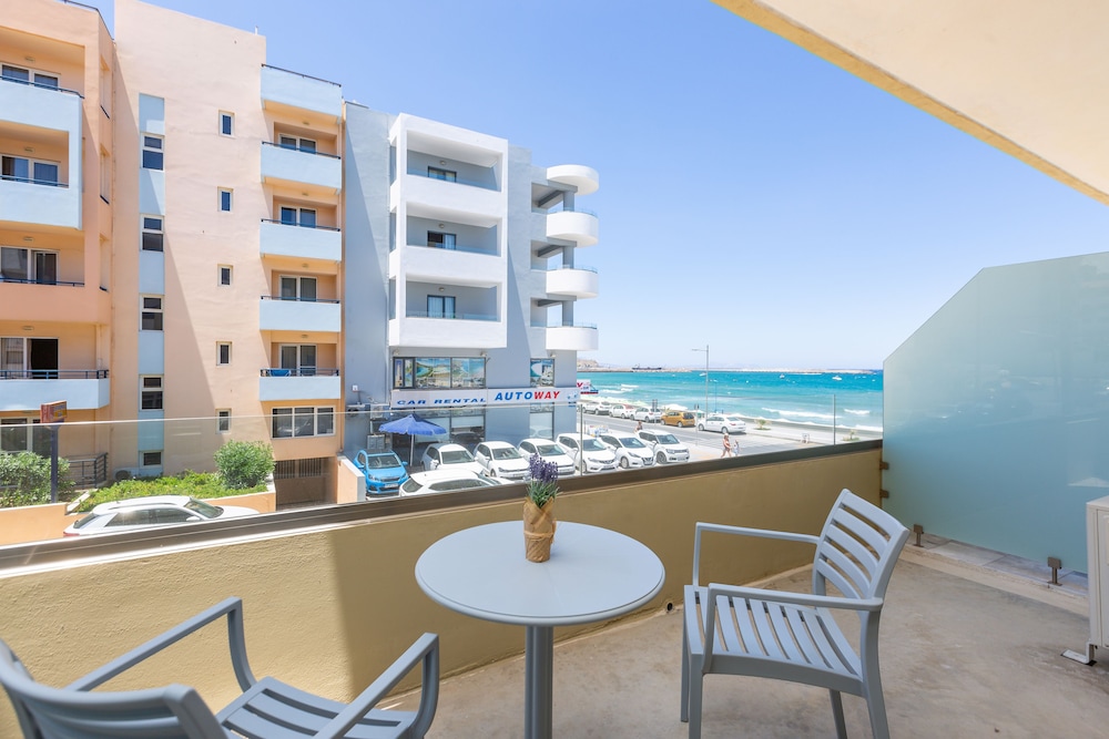 Meltemi Coast Suites 44/68