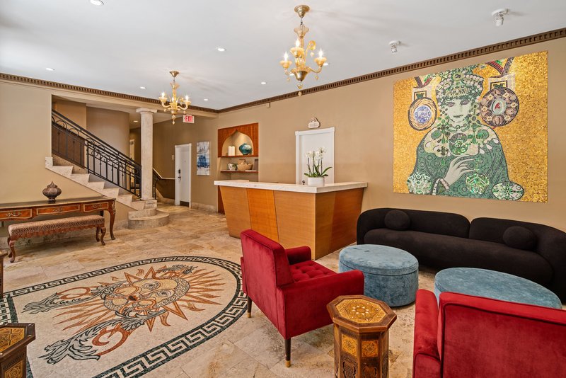Kasa La Flora Miami Beach 1/3