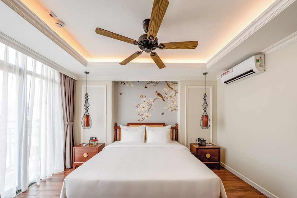 EXECUTIVE, DOUBLE BED