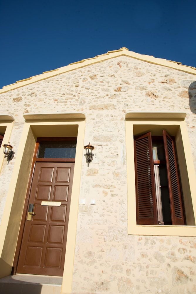 Porto Enetikos Suites 1/50