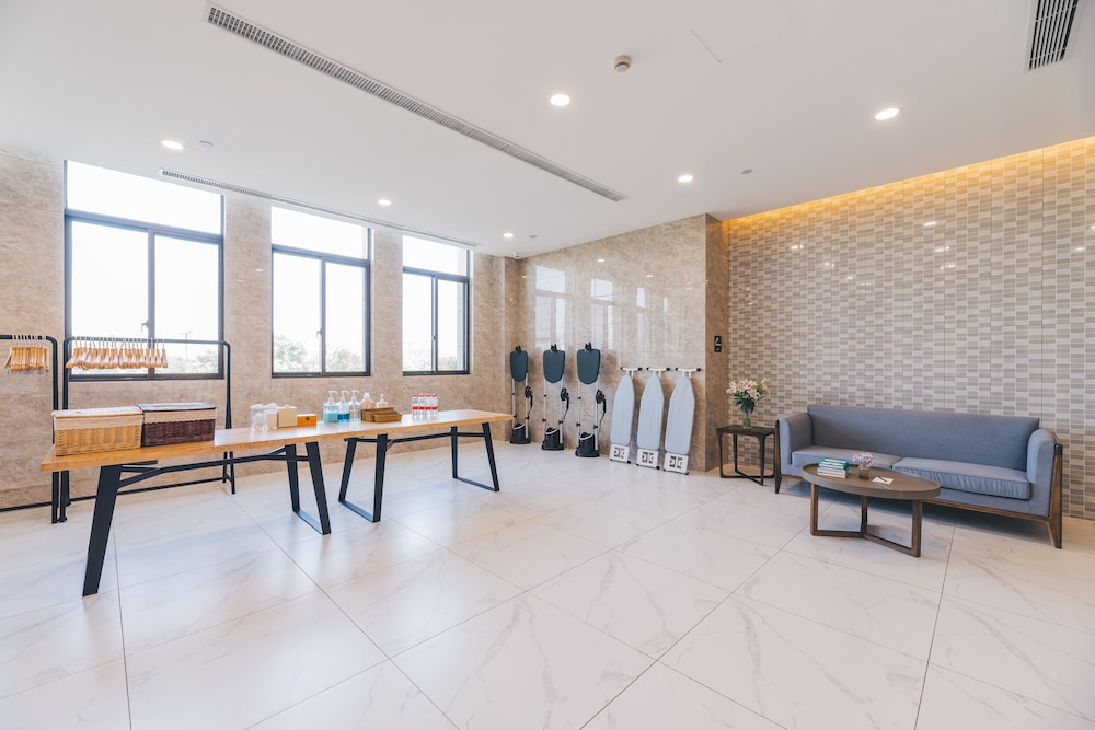 Atour Hotel (Suzhou North High Speed Railway Station, Qiyage Garden) 29/44