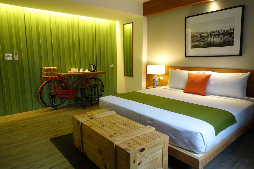 Vintage, Deluxe, King Bed، Nandha Hotel 2/10