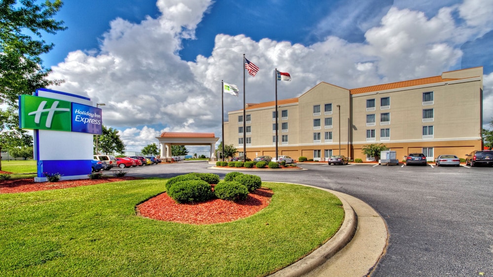 Holiday Inn Express Greenville 51/64