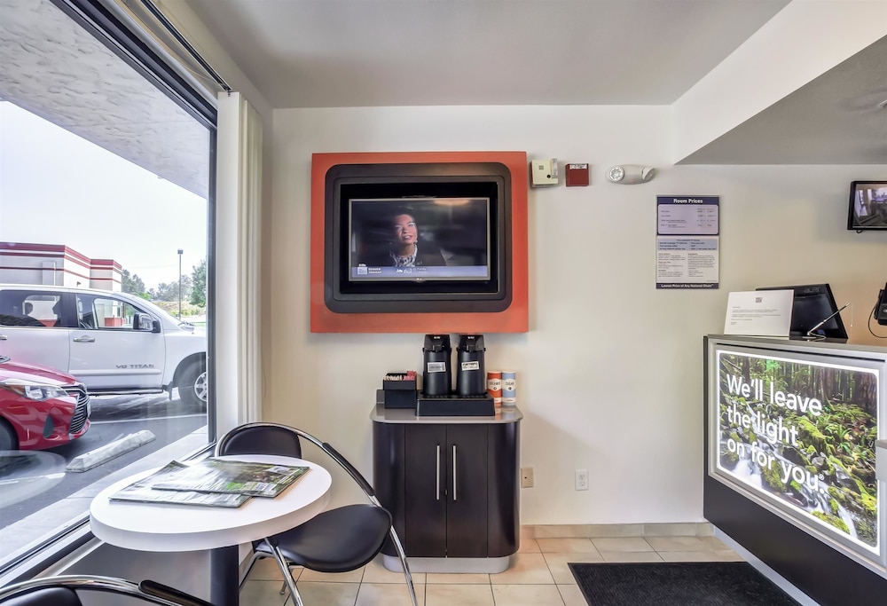 Motel6 Medford, OR 29/40