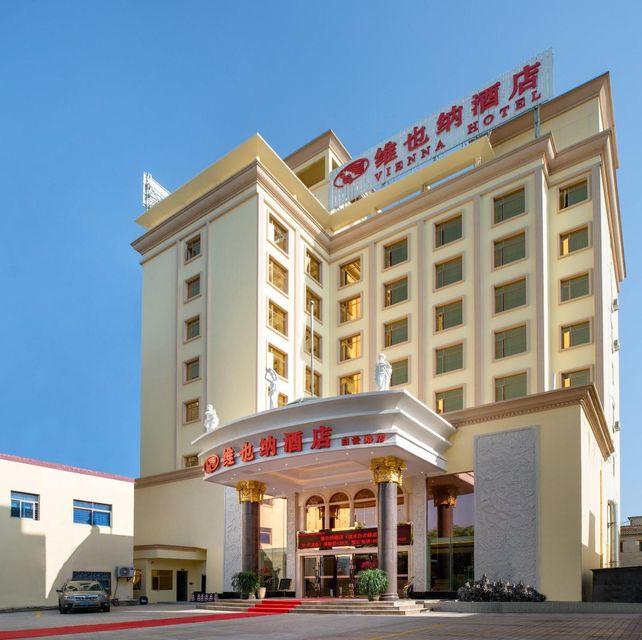 Vienna Hotel (Huizhou Danshui Baiyun Road) 8/52