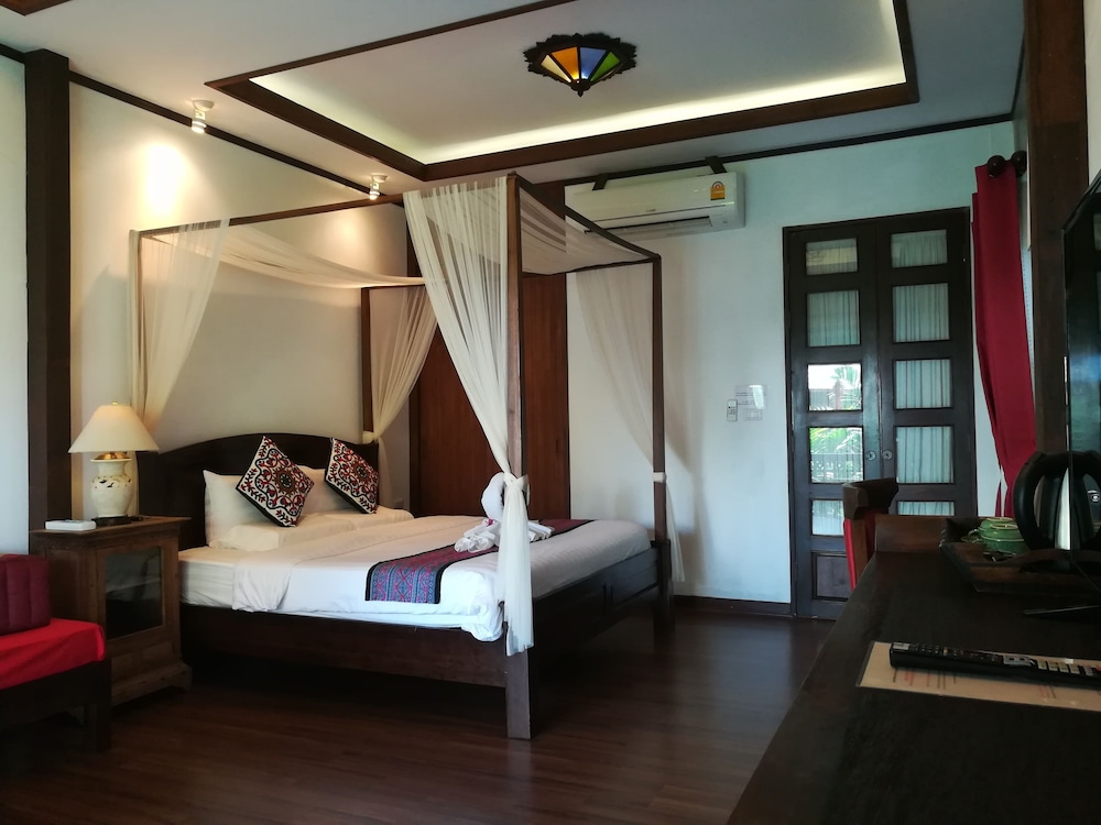Hongkhao Village 6/100