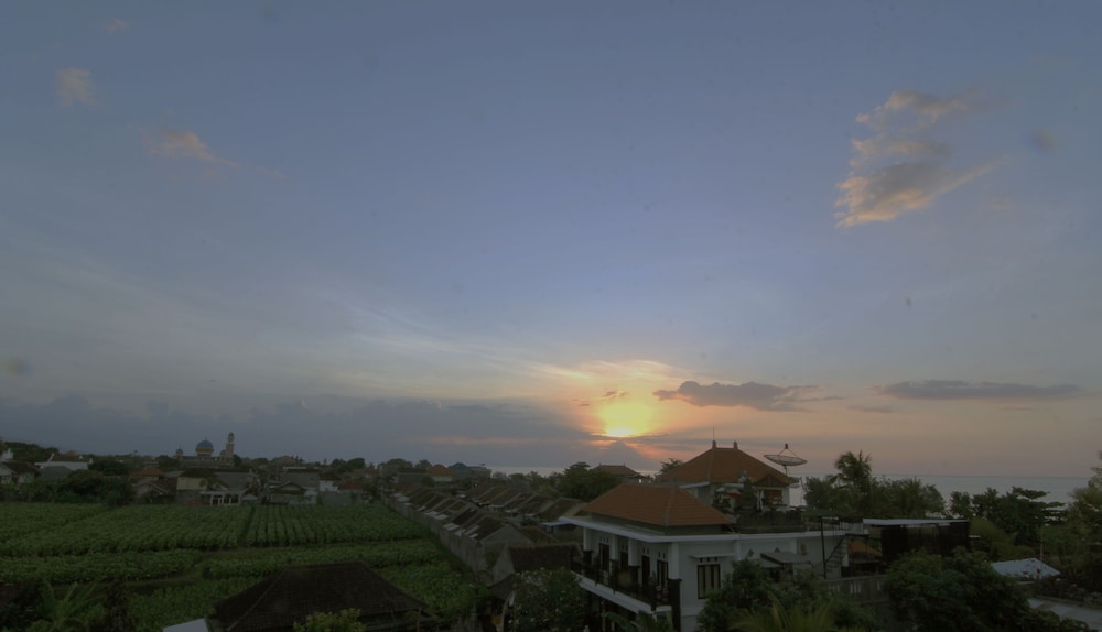 Hotel Mandari 60/65