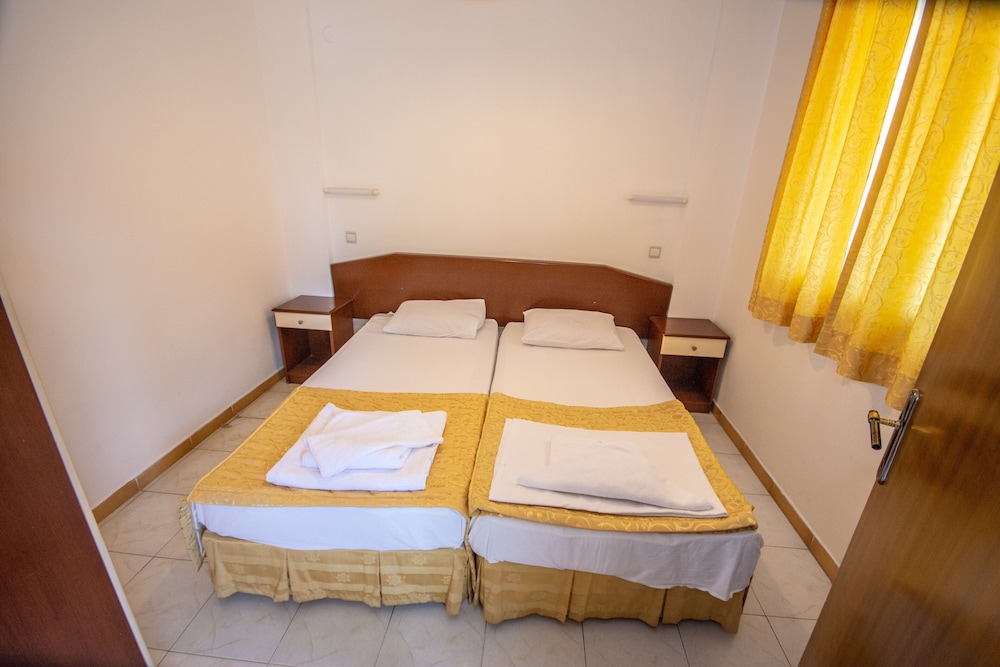 Kamelya Apartments 28/89