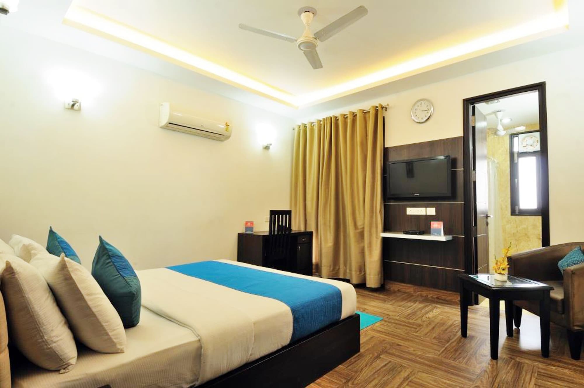غرفة فاخرة بسرير مزدوج، RR Residency 10/10