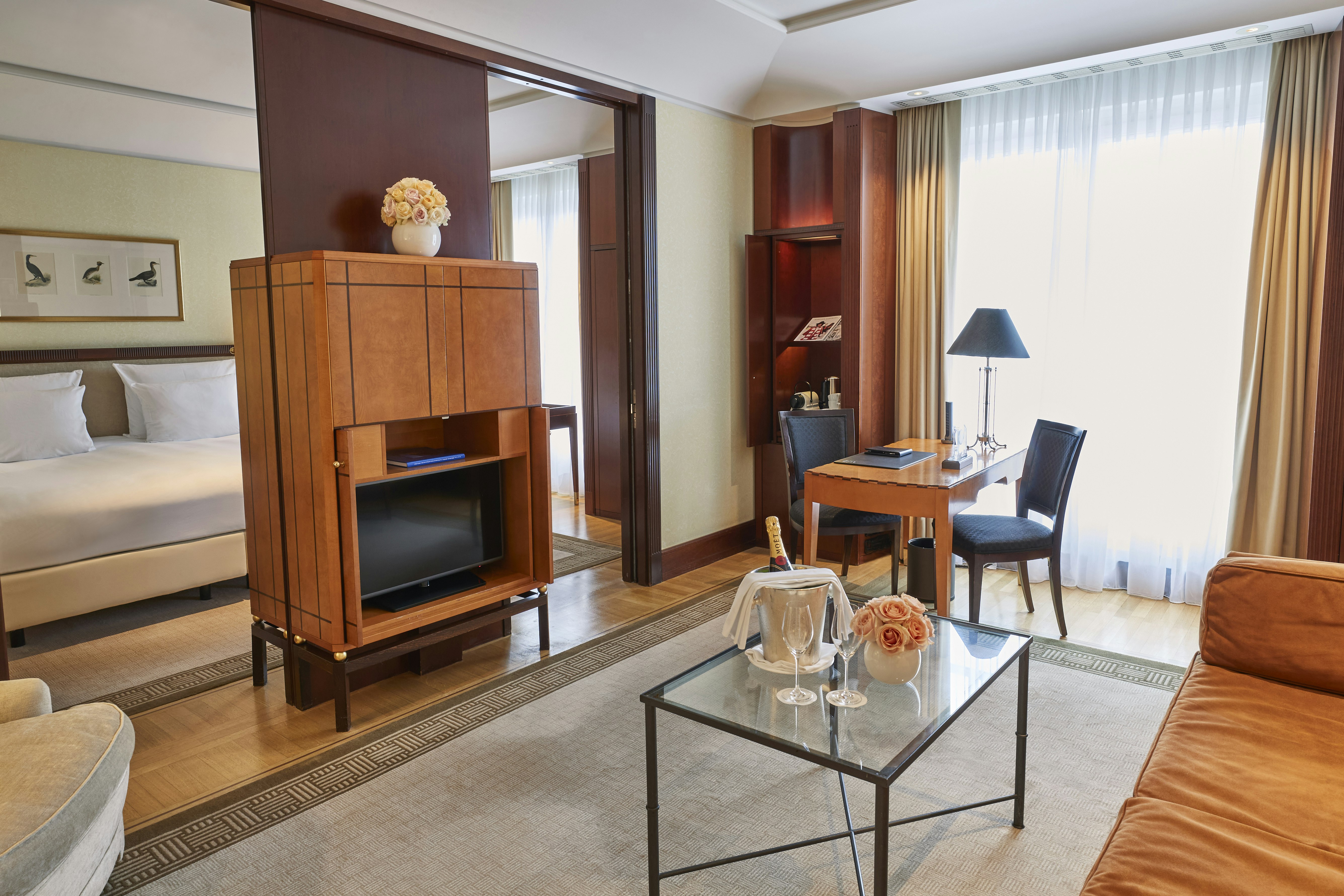 Hotel Adlon Kempinski Berlin 53/73