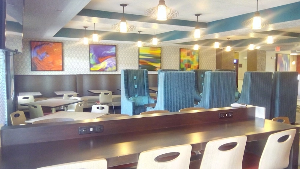 Best Western Plus Gallup Inn And Suites 7/37