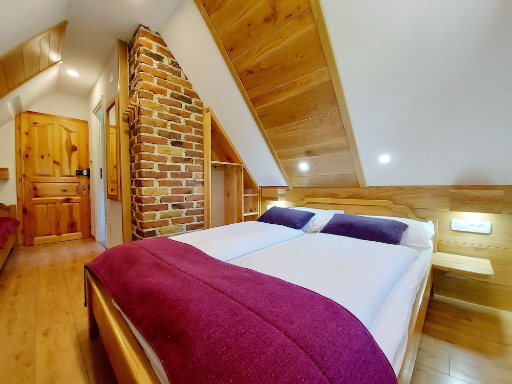 Plitvice Ethno House 11/24