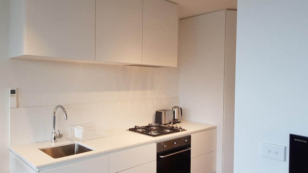 Spencer Street Apartments 38/41