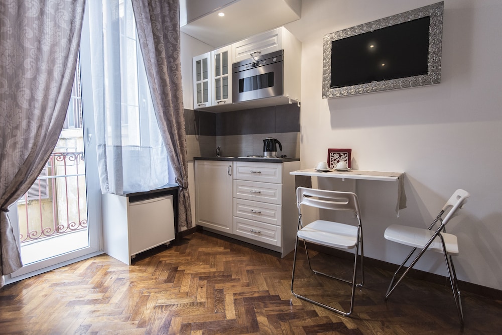 Vite Suites 17/28