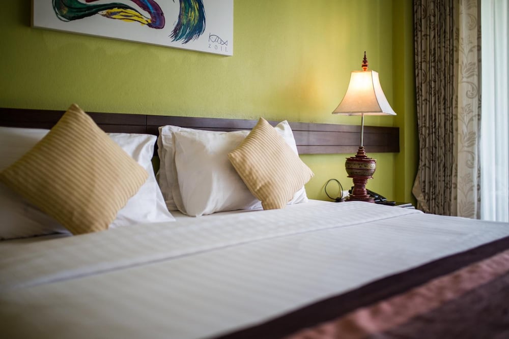 POONYAMANTRA RESORT 23/75