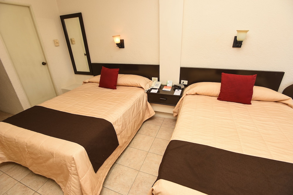 Howard Johnson by Wyndham Veracruz 7/33