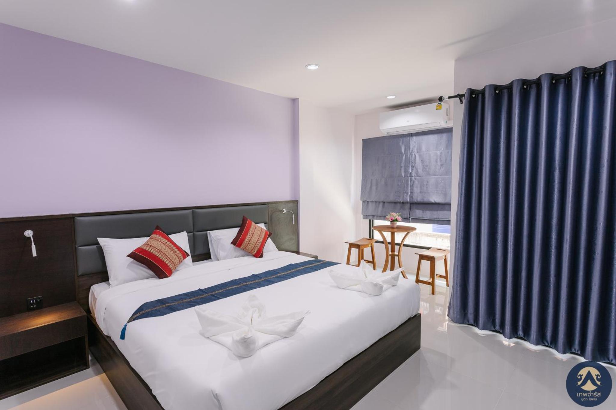 Thepchamrat Boutique Hotel 12/33