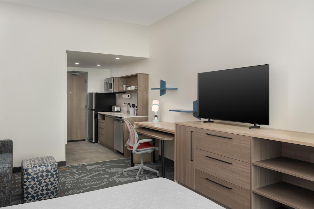 Home2 Suites by Hilton Riverview Tampa 39/54