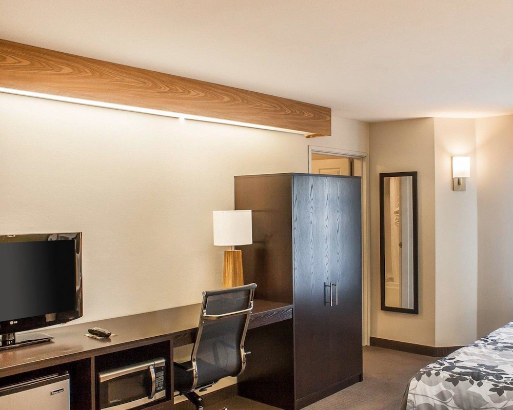 Sleep Inn Sea Tac Airport 27/32