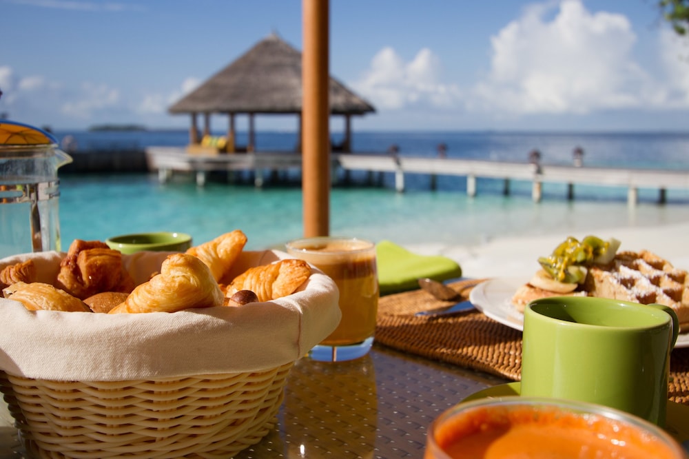 Dhawa Ihuru Maldives 52/69