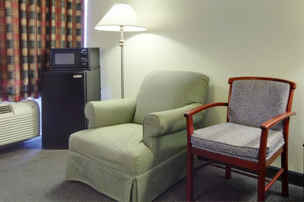 Castle Inn & Suites Anadarko 9/18