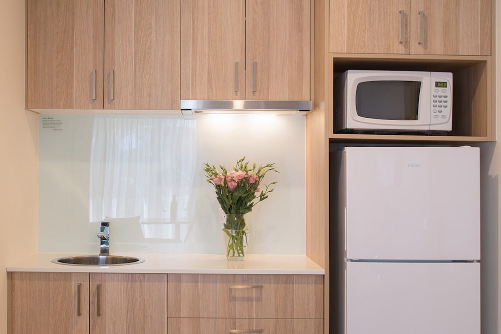 Boathouse Resort Studios & Suites 34/69
