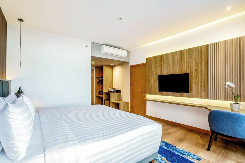 Aston Emidary Bangka Hotel and Conference Center 29/57