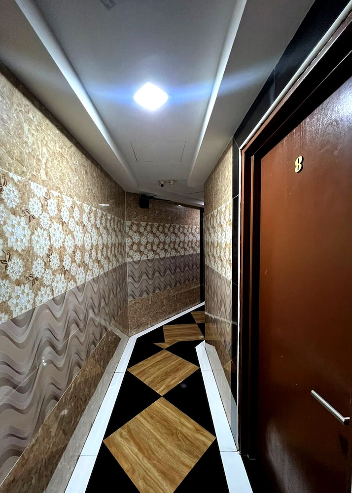Putra Heights New Wave Hotel 37/45