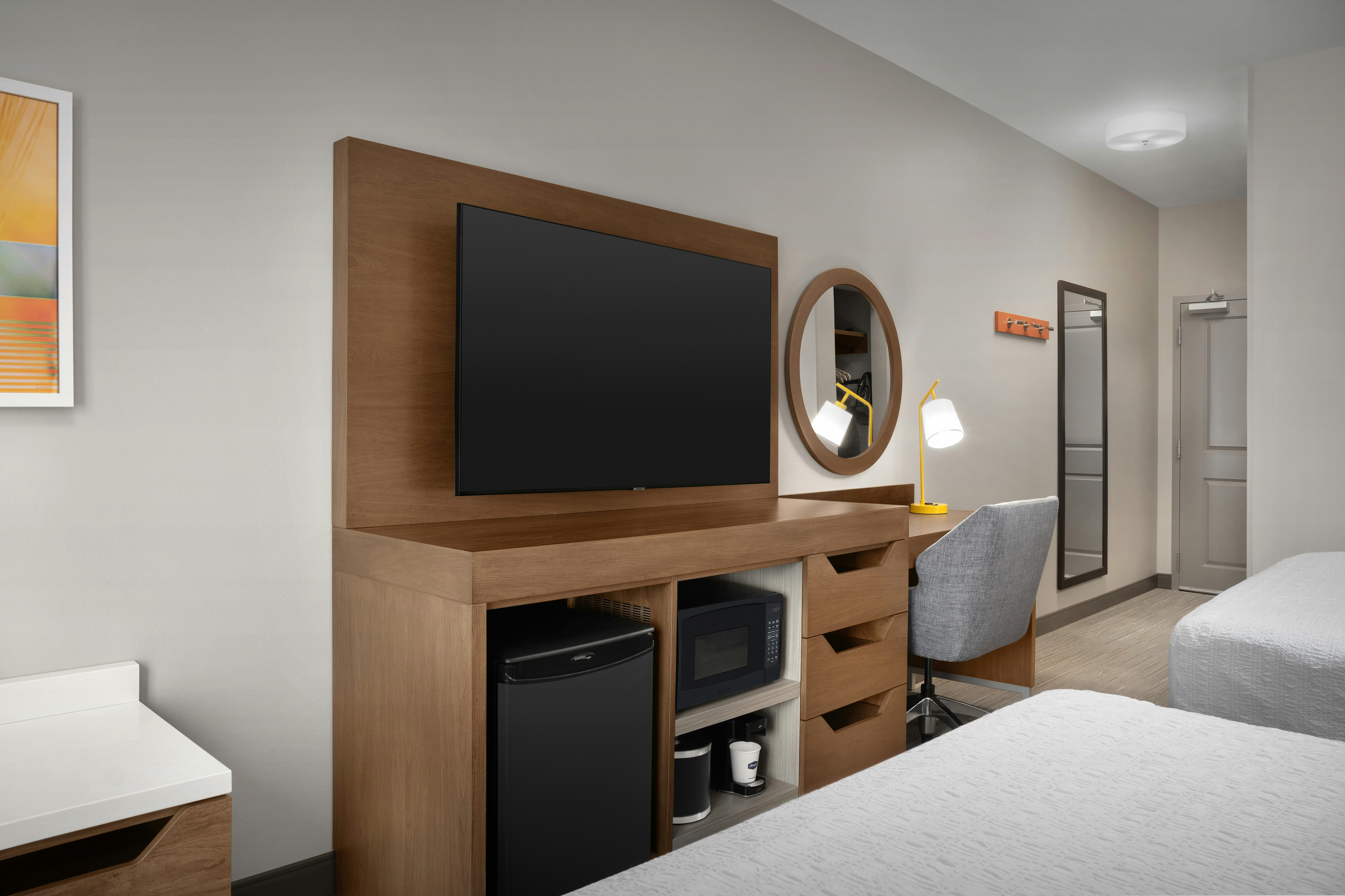 غرفة بسريرين كوين، Hampton Inn & Suites Williston 2/3