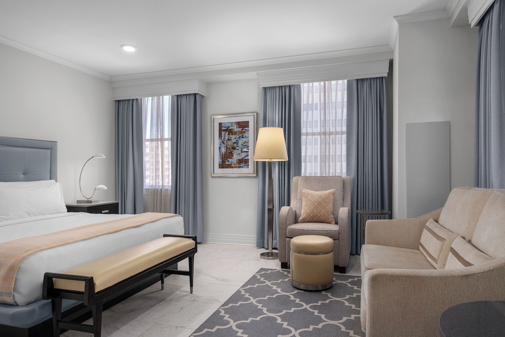 CLASSIC, SUITE